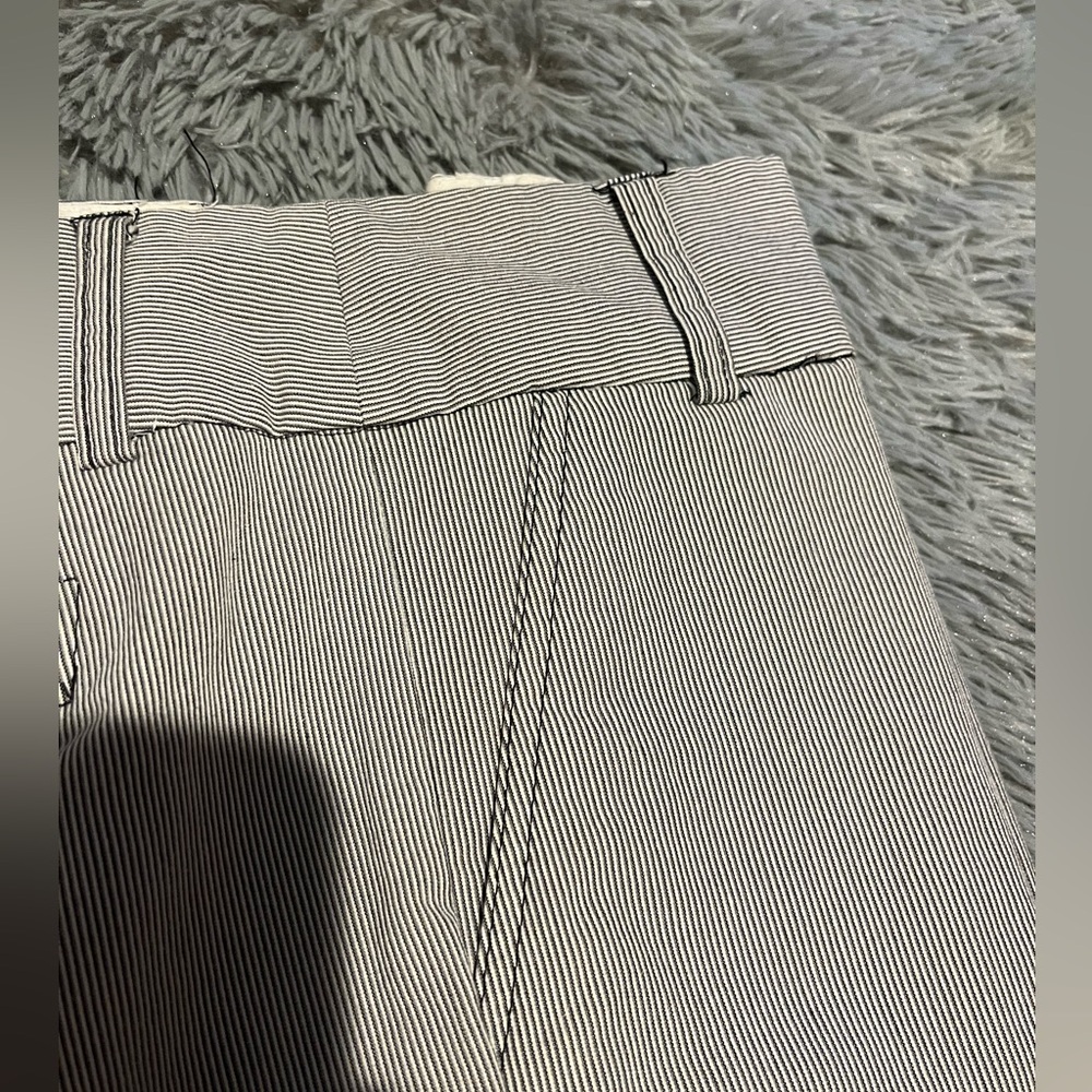 Bundle of dress pants - Picture 3 of 5